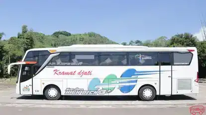 Kramat Djati Bandung Bus-Side Image