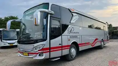 Daytrans Bus-Front Image