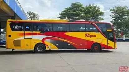 Riyan Bus-Side Image