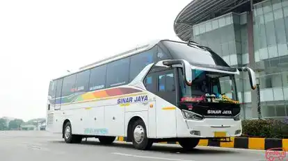 Sinar Jaya Bus-Front Image