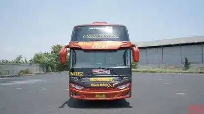 Sugeng Rahayu Bus-Front Image