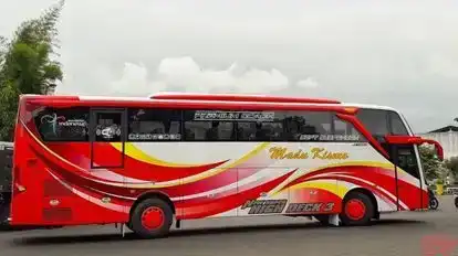 PO. Madu Kismo Bus-Front Image