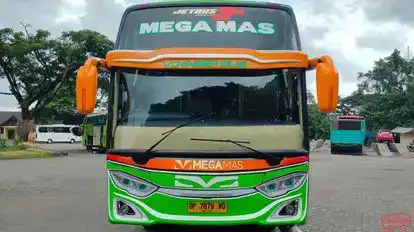 Mega Mas Bus-Front Image