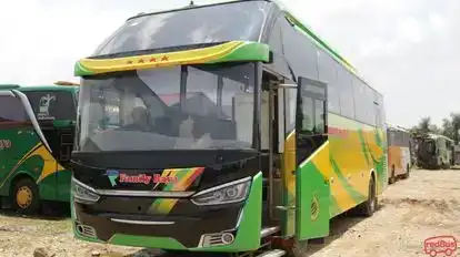Family Raya Ceria Bus-Front Image