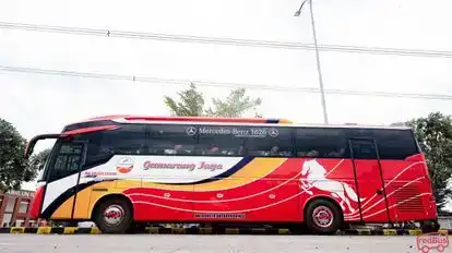 Gumarang Jaya Bus-Side Image