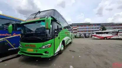 Arya Prima Bus-Front Image