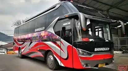 Bhinneka Shuttle Bus-Front Image