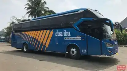 Doa Ibu Bus-Side Image