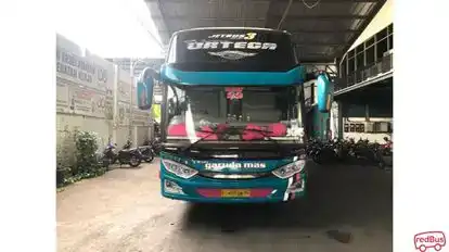 Garuda Mas Bus-Front Image