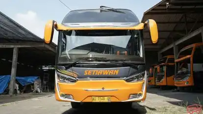 PO Setiawan Bus-Front Image