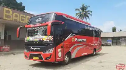 Pangeran Aman Sukses Bus-Front Image