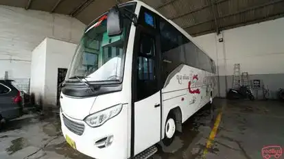 Joglosemar Bus-Front Image