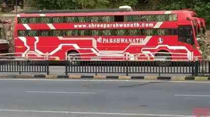 Shree   Parshwanath Travels Bus-Front Image