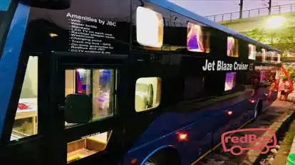 Jet blazer Crusier Bus-Side Image