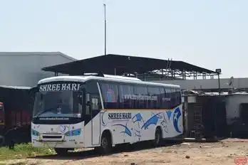 Shree Hari Travels Bus-Side Image
