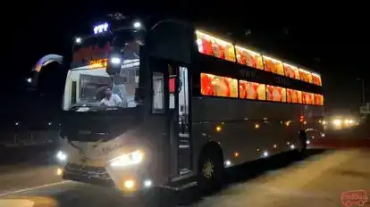 Balaji Cabs Bus-Front Image