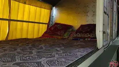 Shatabdi Travels Bus-Front Image