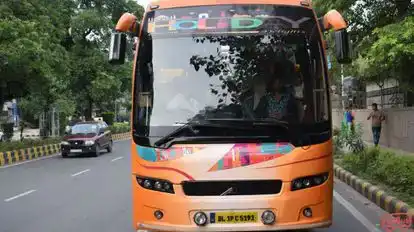 Holiday Delights Bus-Front Image