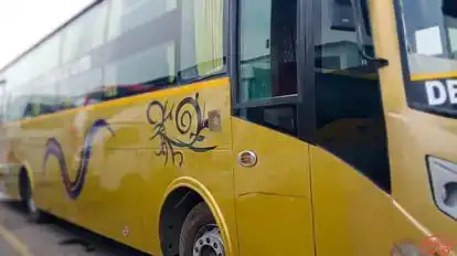 Saanvi travels Bus-Front Image