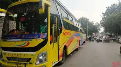 Shrinath Nandu Travels Delhi Bus-Front Image