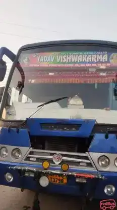 New Yadav Vishwakarma Bus-Front Image