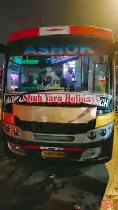 Shub Yatra Holidays Bus-Front Image