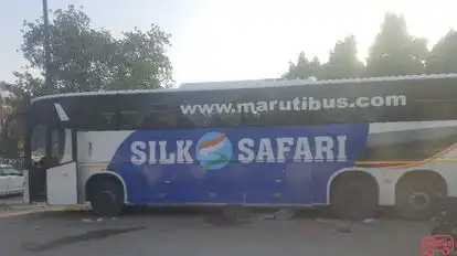 Silk Safari Holiday Pvt Ltd Bus-Side Image