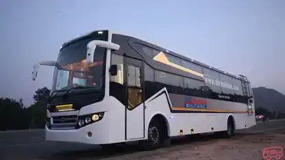 Shrinath Solitaire Bus-Front Image