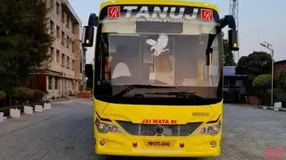 Tanuj Travels Bus-Front Image