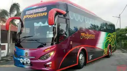 Prisma Express Bus-Front Image