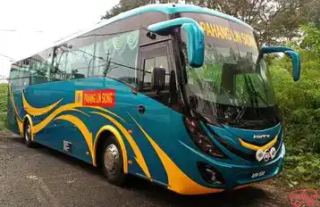 Pahang Lin Siong Motor Co Bhd Bus-Side Image