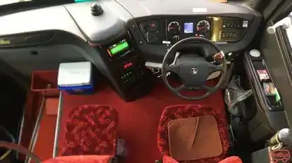 Intertop Express Bus-Front Image