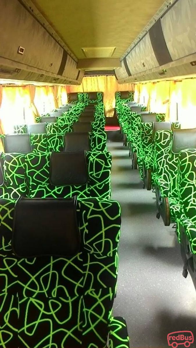 Quickliner Express Book Bus Tickets Online For Upto 20 Off Redbus My