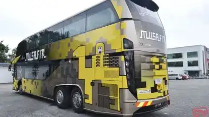 Ekspres Musafir Bus-Side Image