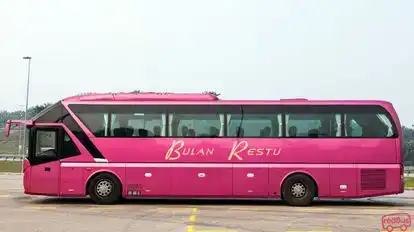 Bulan Restu Bus-Side Image