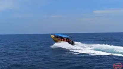 Perhentian Trans Ferry-Side Image