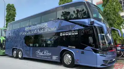 Pancaran Matahari Bus-Side Image
