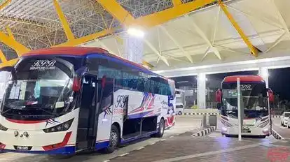 Angkana Tour Bus-Front Image