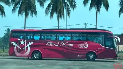 Darul Naim Express Bus-Side Image