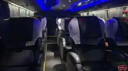 Huayruro Tours Bus-Seats Image