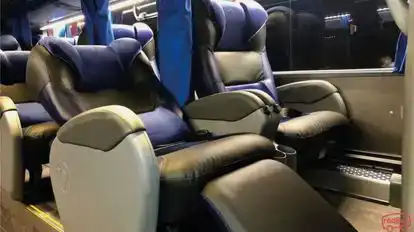 GM Internacional Bus-Seats Image
