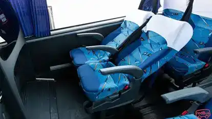Hallpa Bus-Seats Image