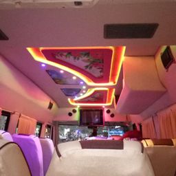 Rent 12 Seater Tempo Traveller In Chennai Redbus Starting