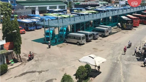 an-suong-bus-station-buses-limousine-stand